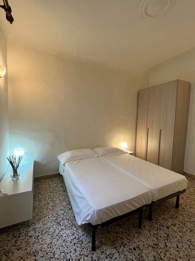 Apartment Dalla Mirella Florenţa Exterior foto